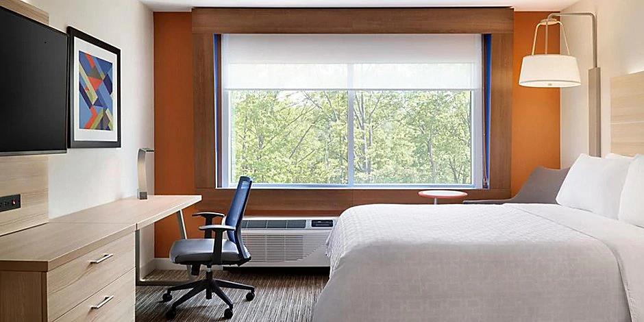 holiday inn express and suites east tulsa catoosa