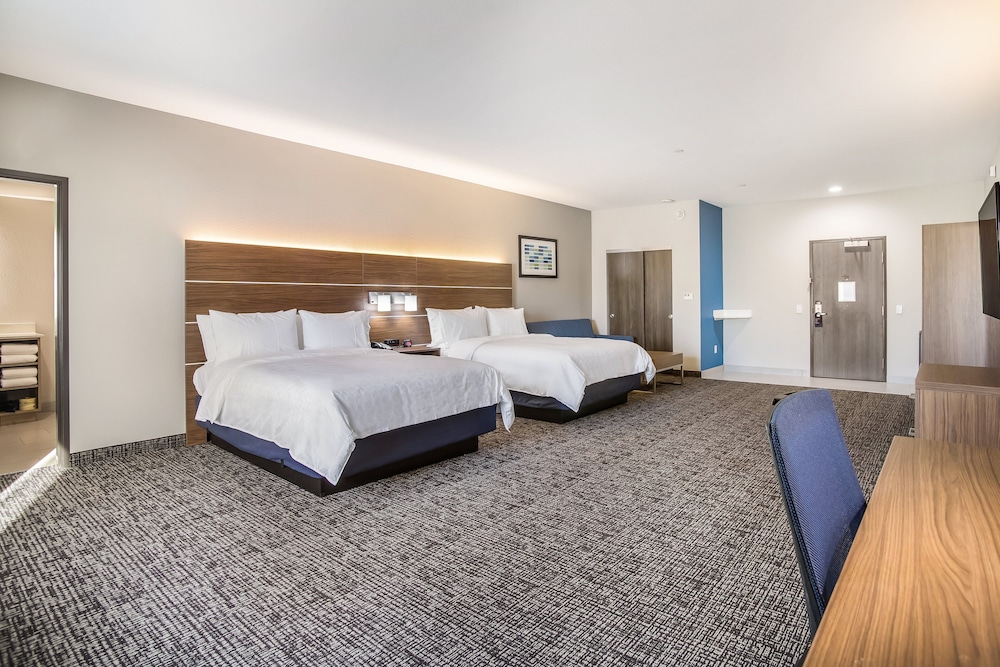 holiday inn express and suites east tulsa catoosa