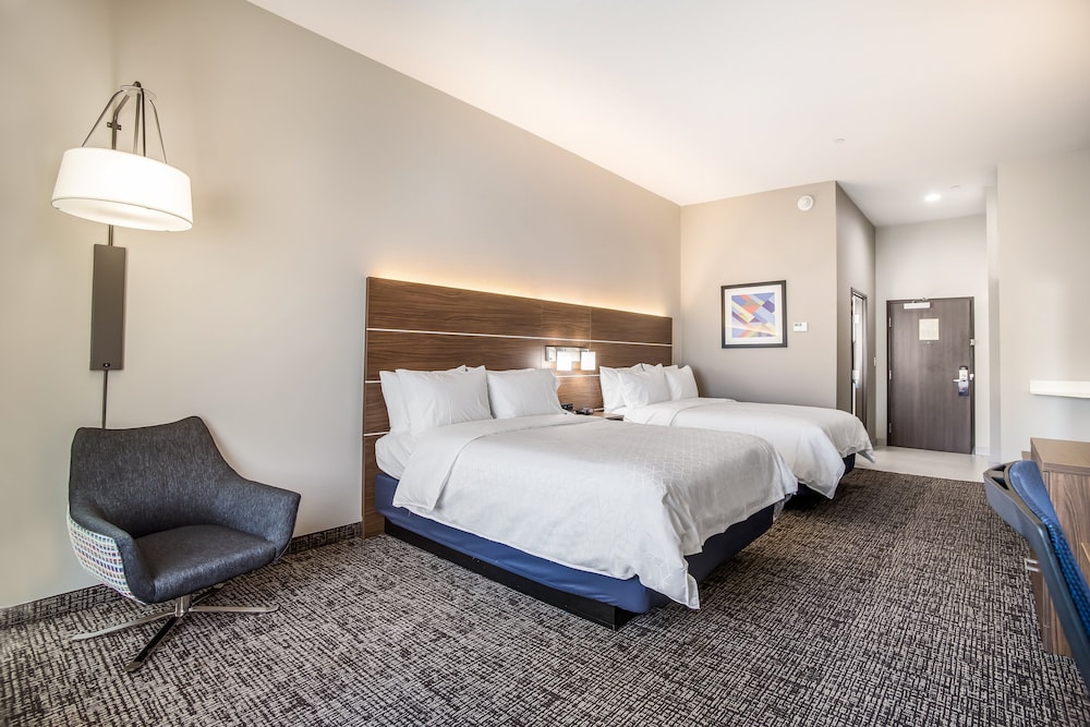 holiday inn express and suites east tulsa catoosa