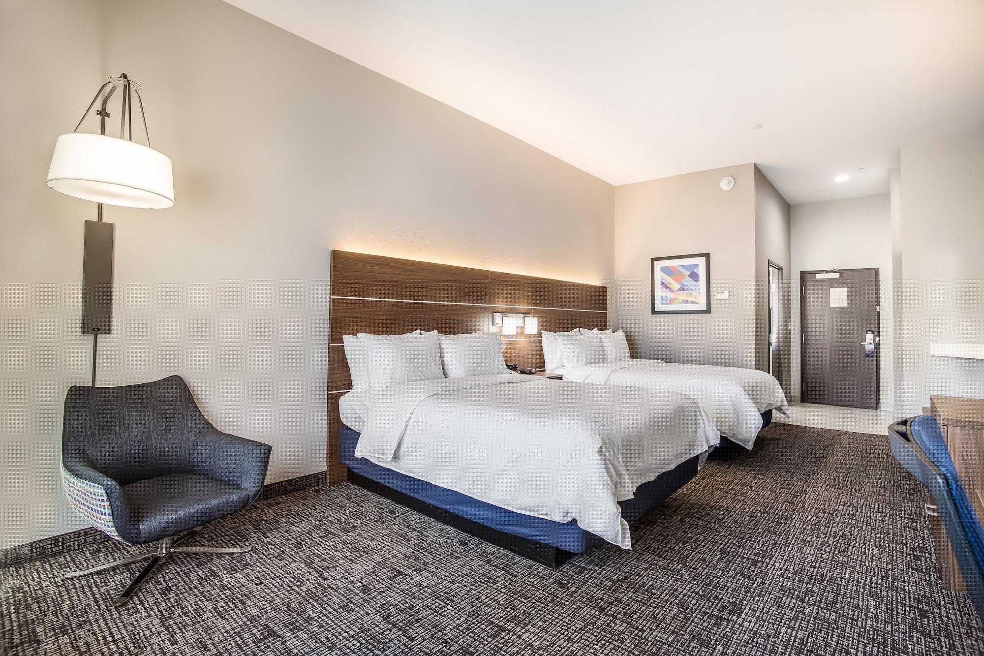 holiday inn express and suites east tulsa catoosa