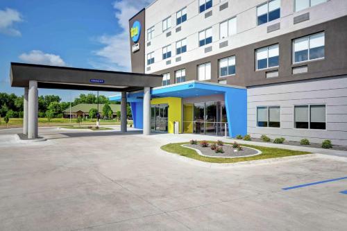 tru by hilton north platte