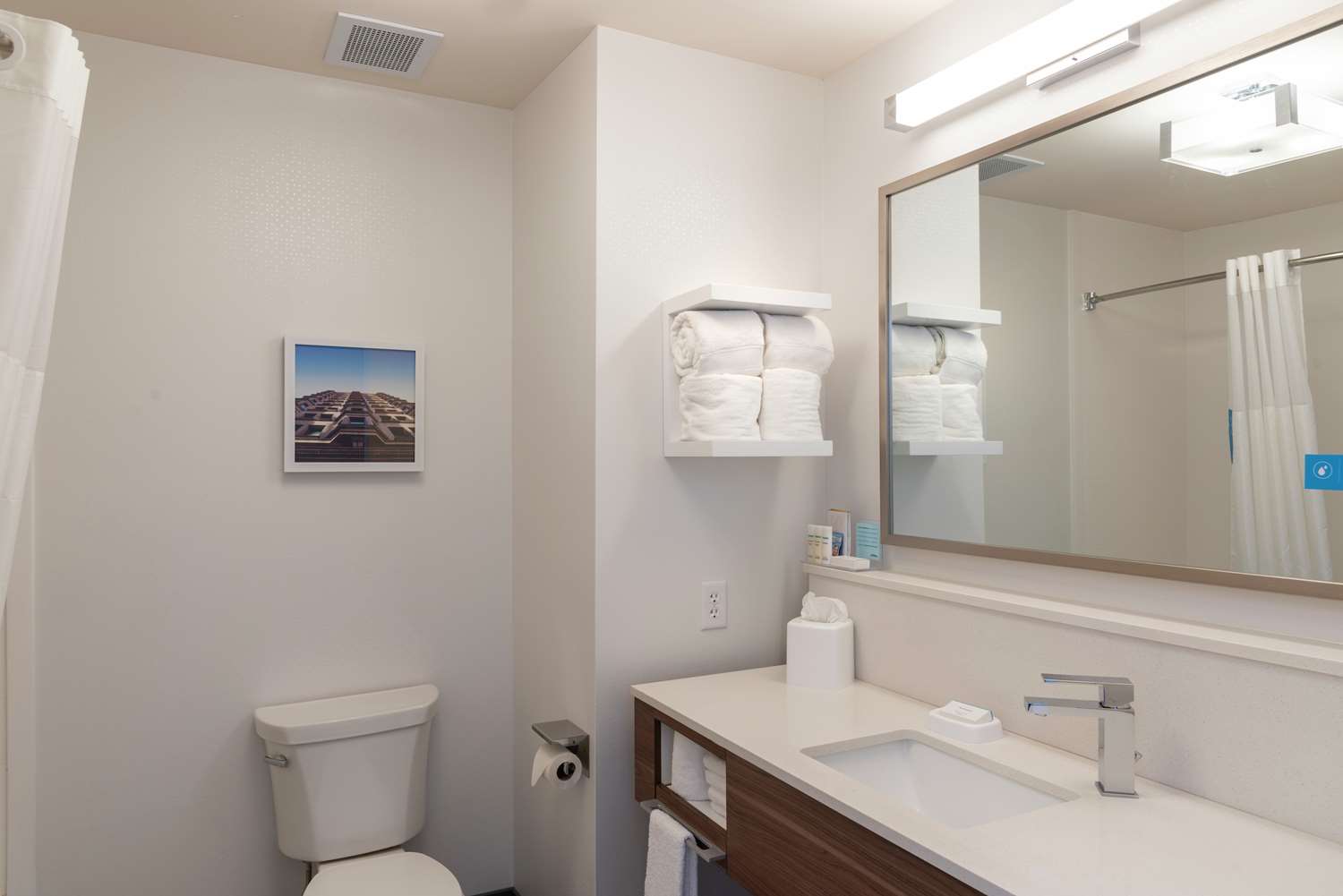 hampton inn and suites xenia dayton