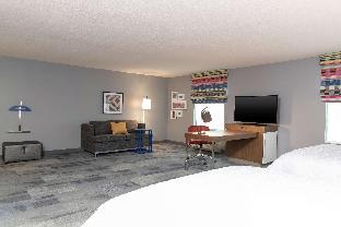 hampton inn and suites xenia dayton