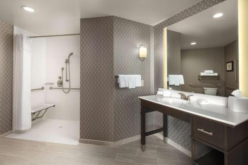 homewood suites by hilton teaneck glenpointe
