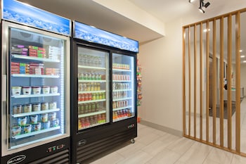 holiday inn express and suites moses lake by ihg