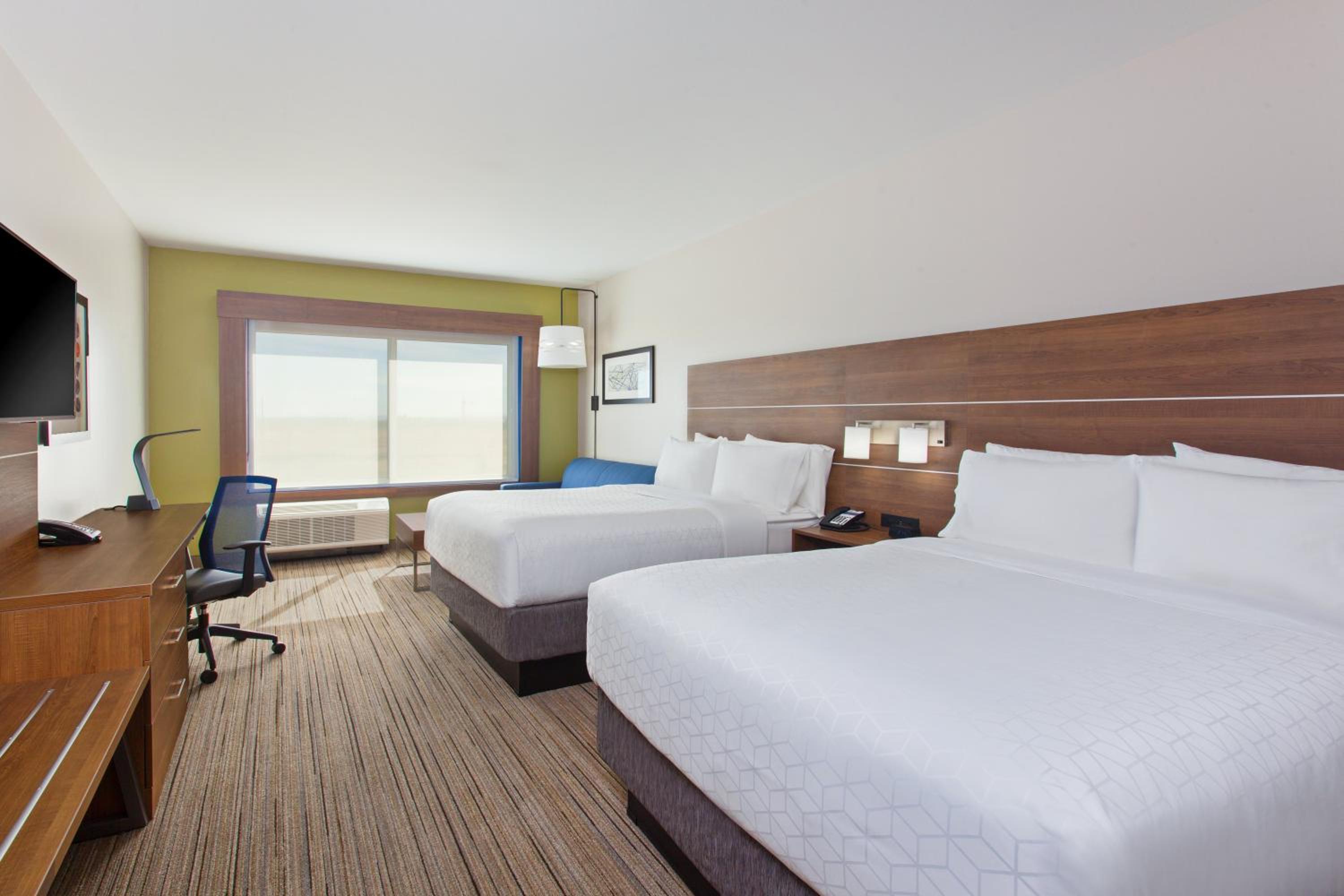 holiday inn express and suites moses lake by ihg