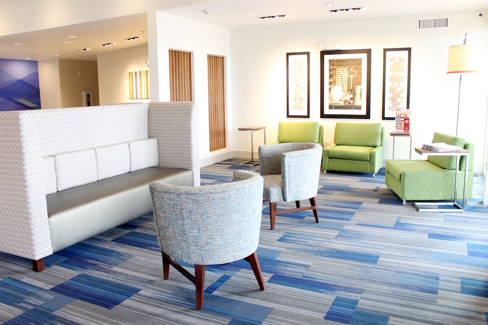 holiday inn express and suites moses lake by ihg