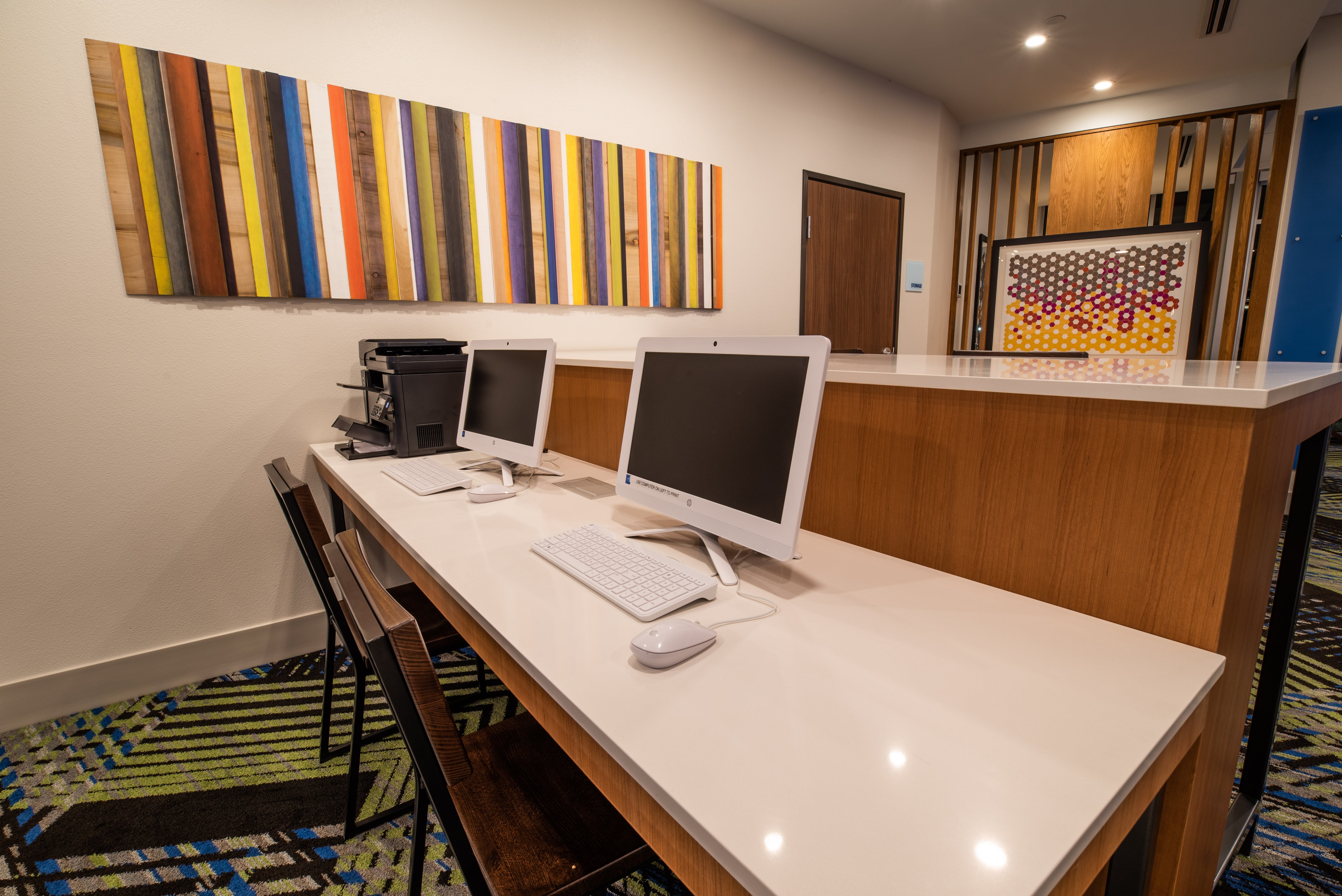 holiday inn express and suites moses lake by ihg