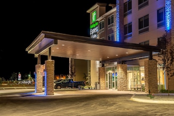 holiday inn express and suites moses lake by ihg