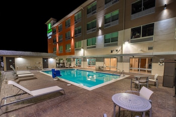 Holiday Inn Express And Suites Moses Lake By Ihg,Washington>>Moses Lake,3 star