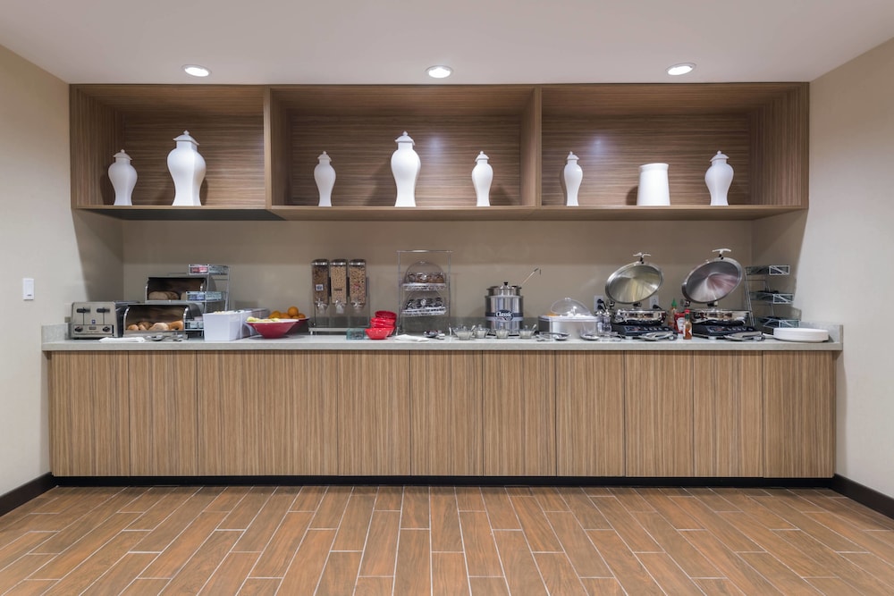 towneplace suites by marriott hays