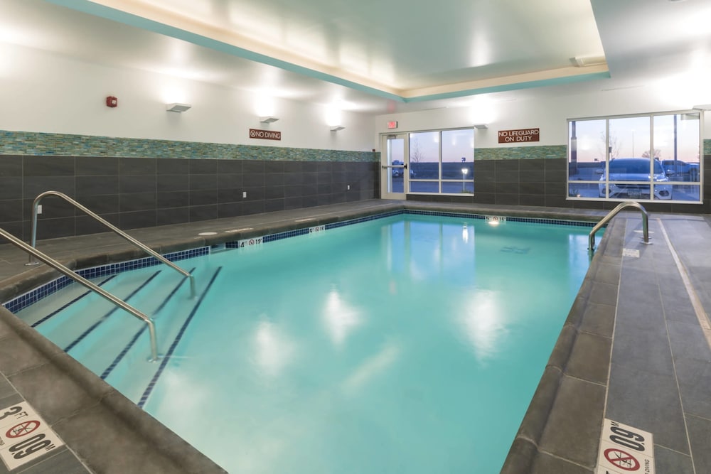 towneplace suites by marriott hays