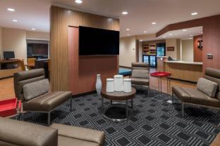 towneplace suites by marriott hays