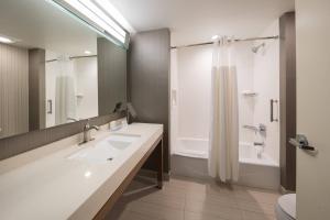 Courtyard By Marriott Russellville,Logan County>>Hot Springs,3 star