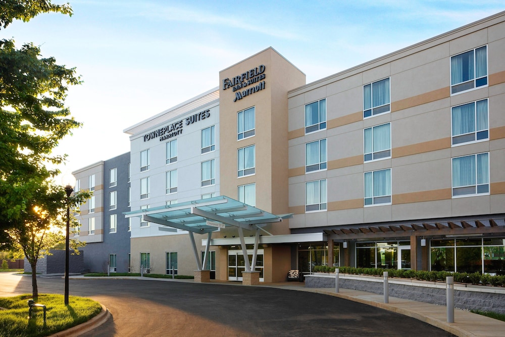 Towneplace Suites By Marriott Louisville Northeast,Near Springhurst Towne Center Shopping Center,3 star