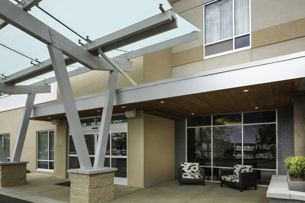 Towneplace Suites By Marriott Louisville Northeast,Near Springhurst Towne Center Shopping Center,3 star