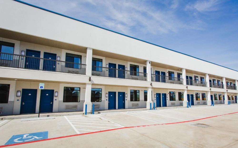 palace inn blue us 59 and gessner