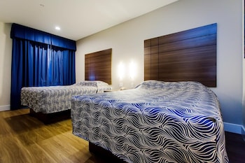 palace inn blue us 59 and gessner