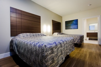 palace inn blue us 59 and gessner