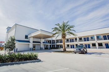 palace inn blue us 59 and gessner