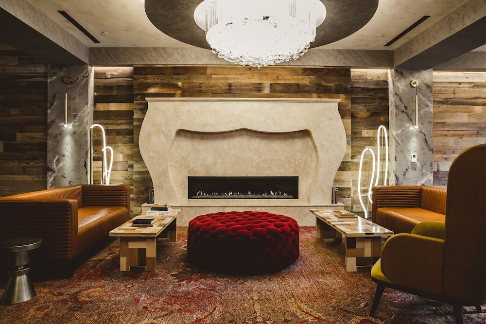 bobby hotel