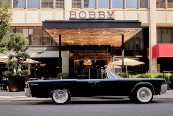 bobby hotel
