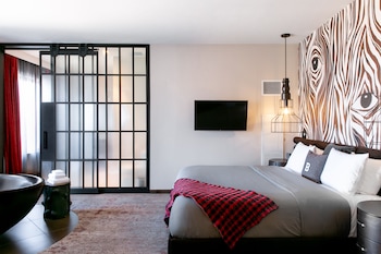 bobby hotel