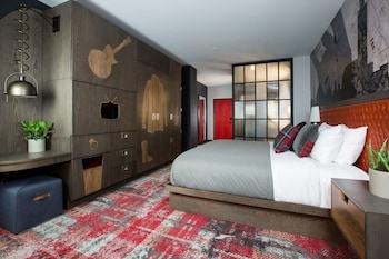 bobby hotel