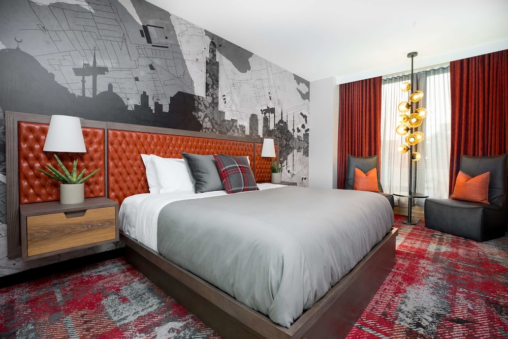 bobby hotel