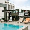 bobby hotel