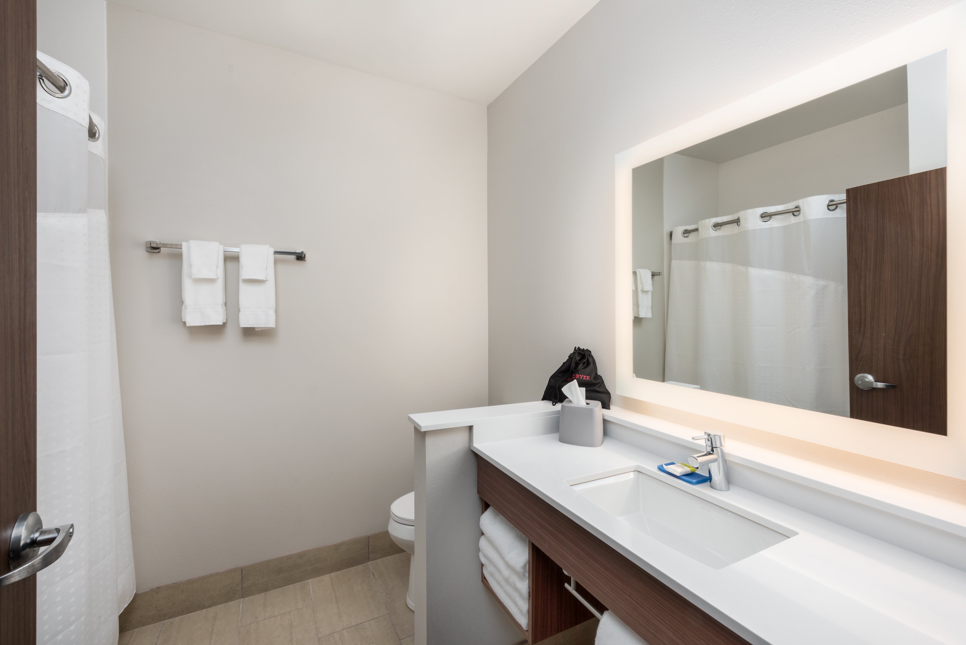 holiday inn express and suites st louis chesterfield by ihg
