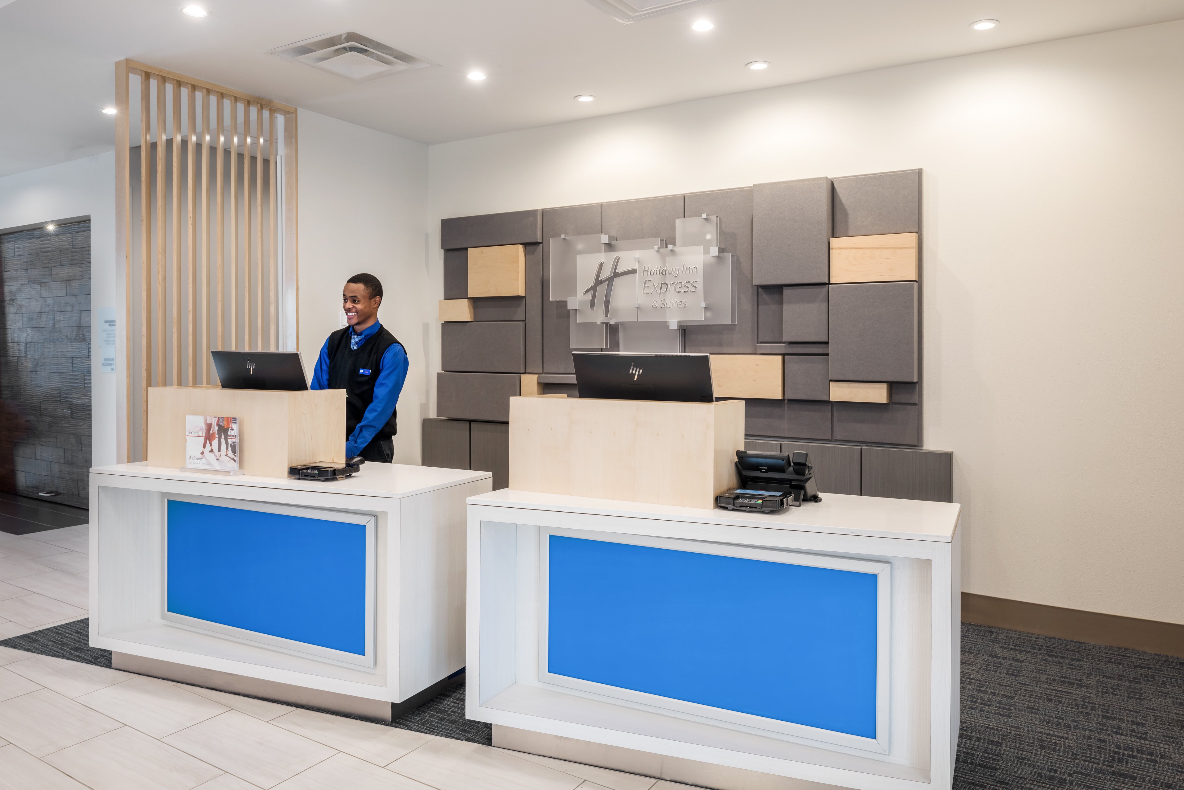 holiday inn express and suites st louis chesterfield by ihg