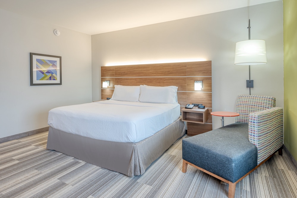 holiday inn express and suites st louis chesterfield by ihg