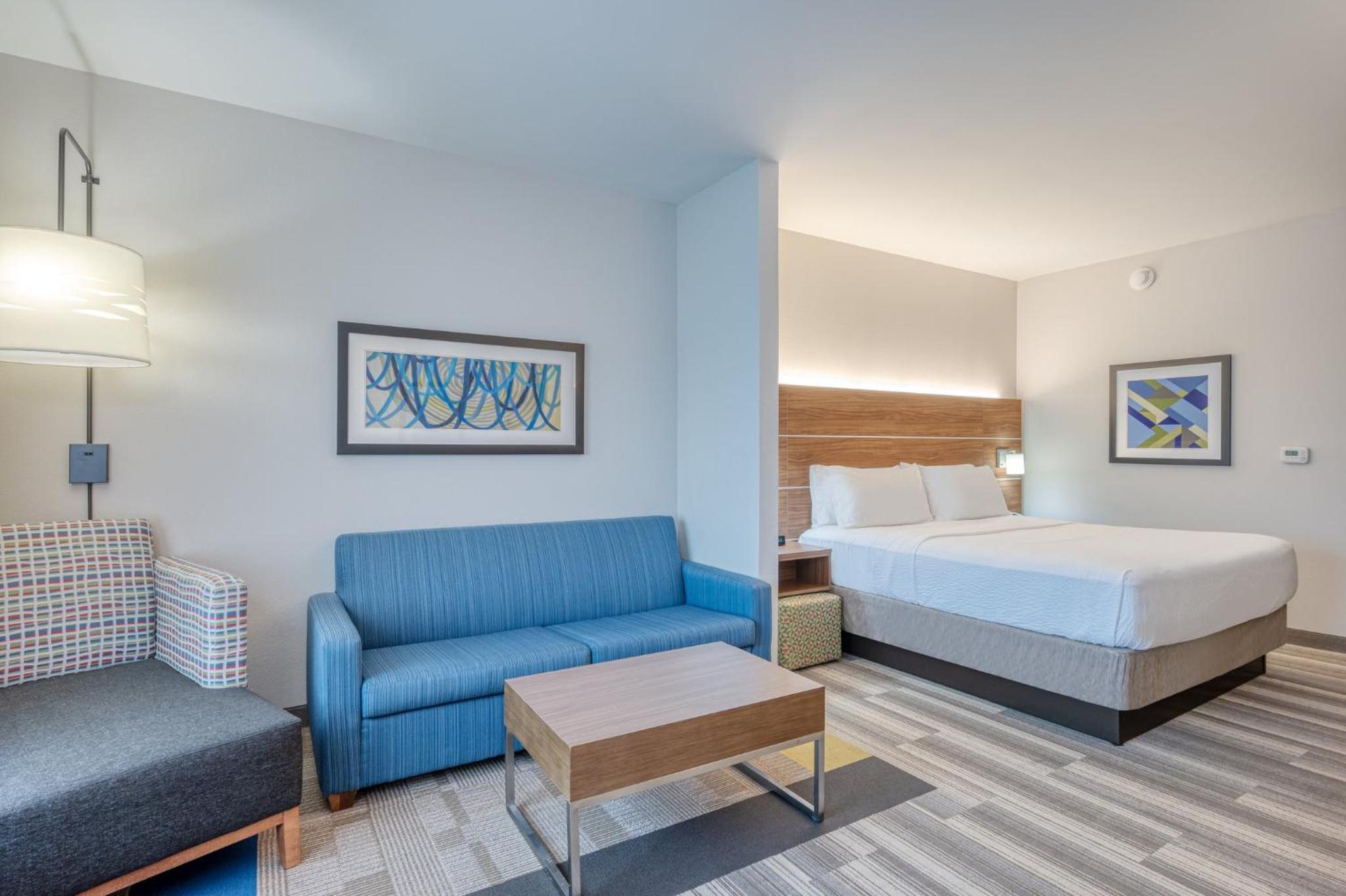 holiday inn express and suites st louis chesterfield by ihg