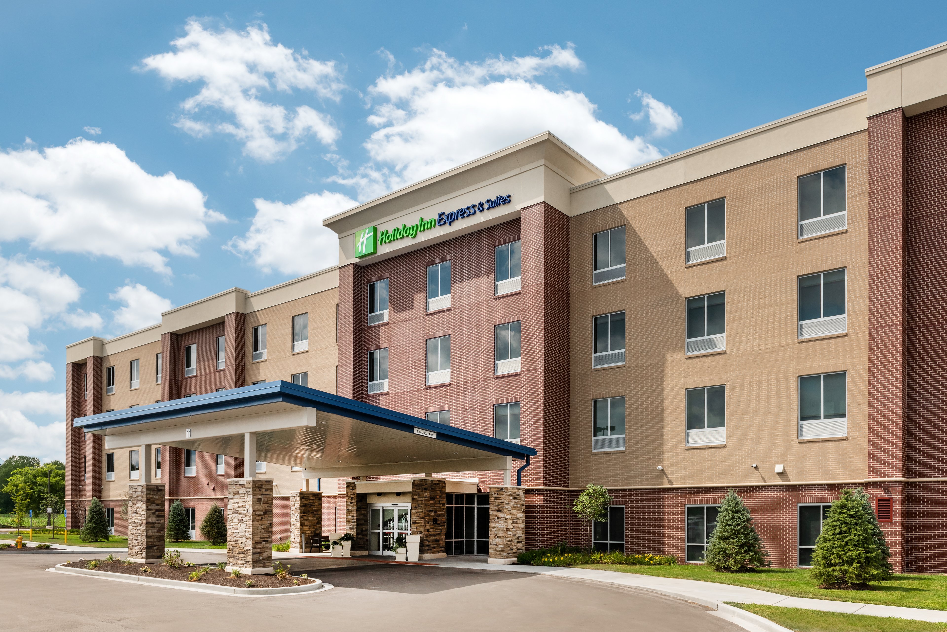 holiday inn express and suites st louis chesterfield by ihg