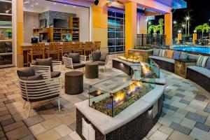 Hyatt House Across From Universal Orlando Resort,Near <B>Universal Studios Florida</B>Â„¢,3 star