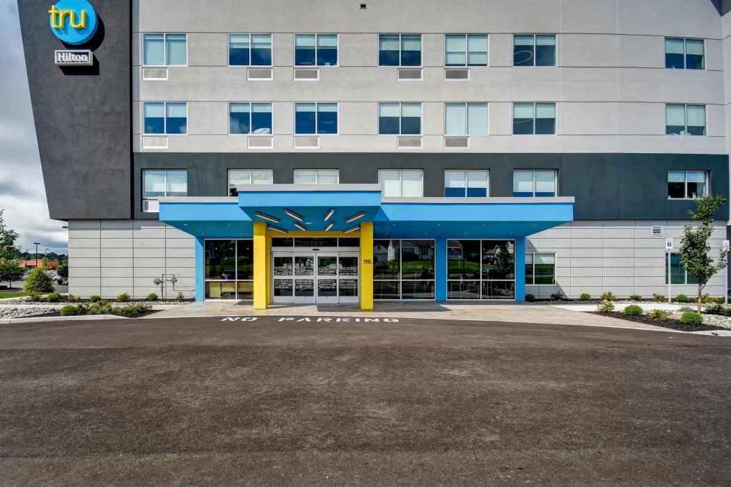 tru by hilton syracuse camillus
