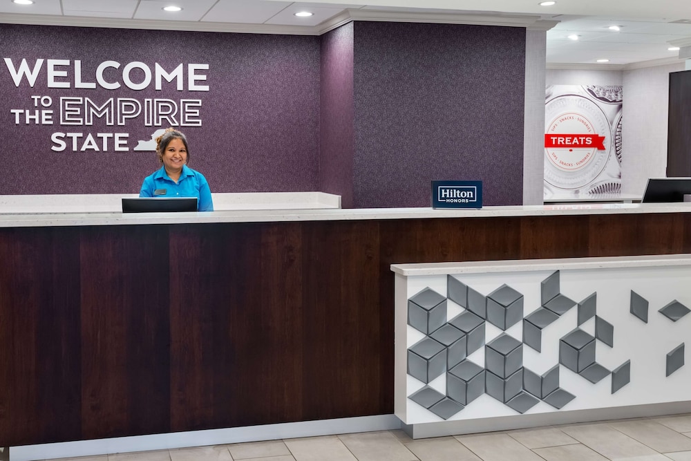 hampton inn and suites buffalo downtown
