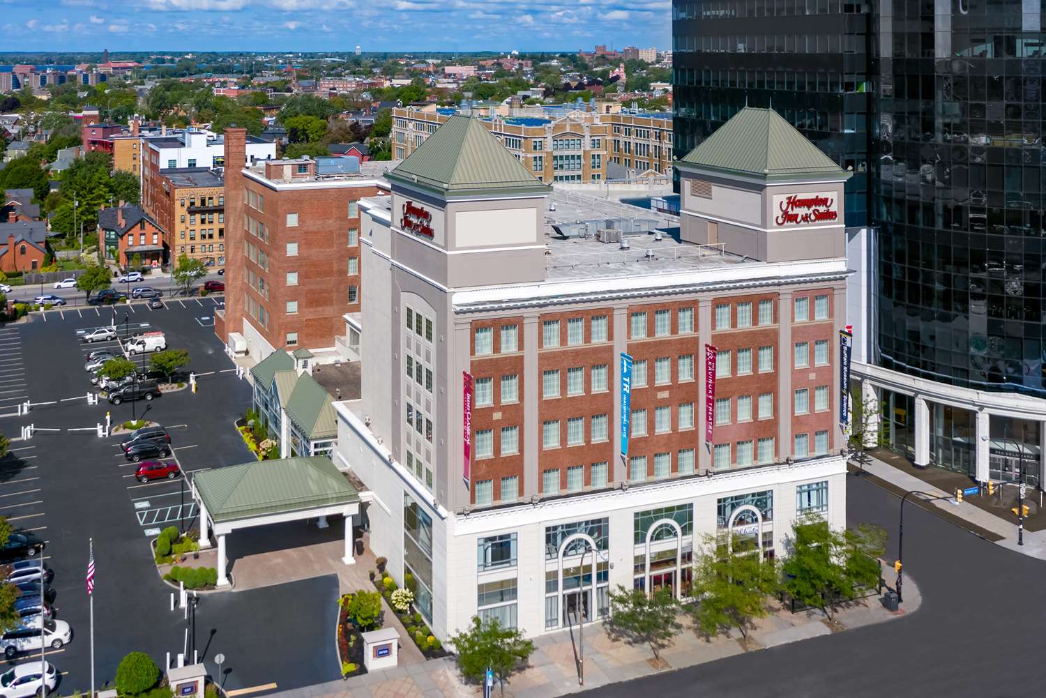 hampton inn and suites buffalo downtown