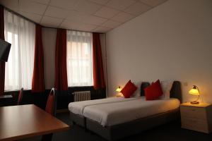 hotel de spiegel