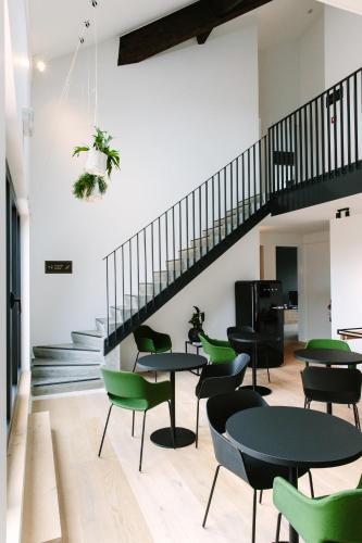 trust hotel