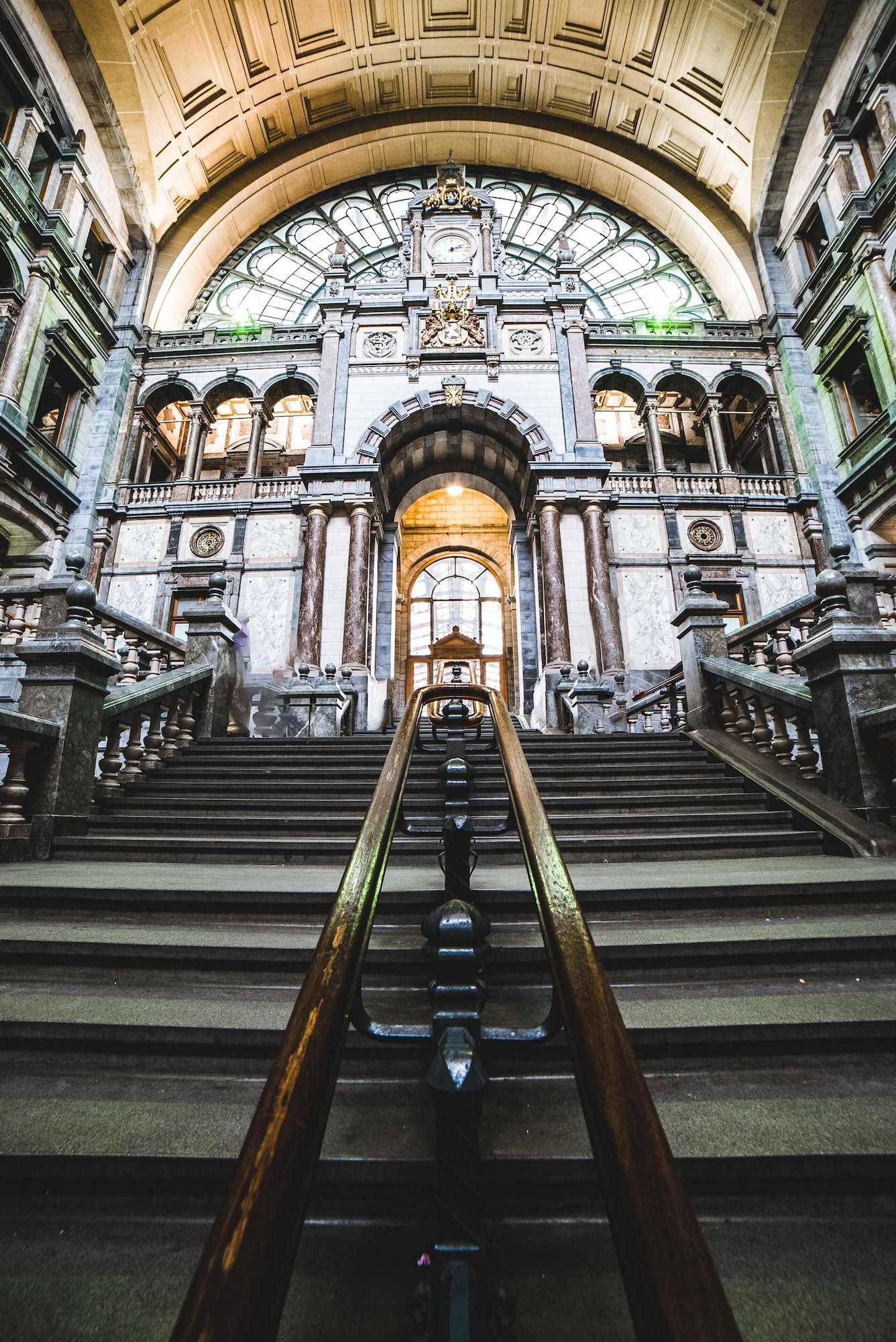 hampton by hilton antwerp central station