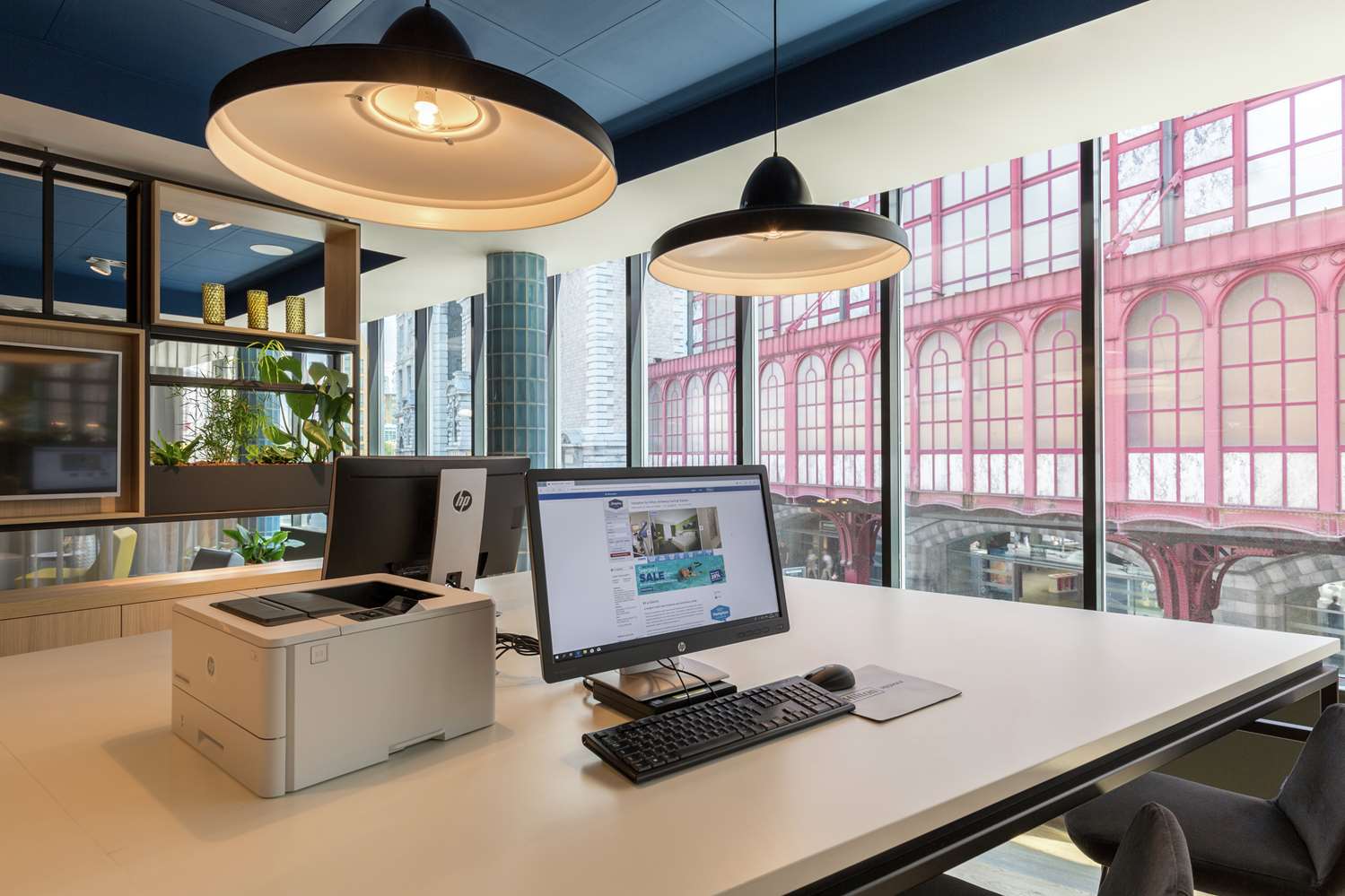 hampton by hilton antwerp central station