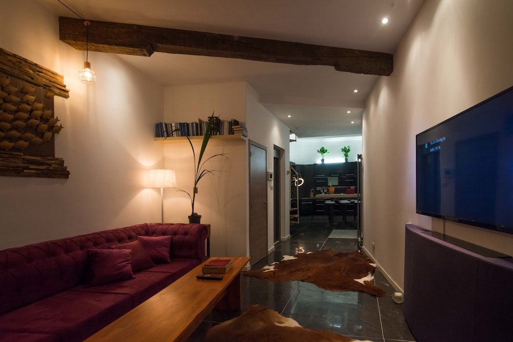 villa einstein apartments