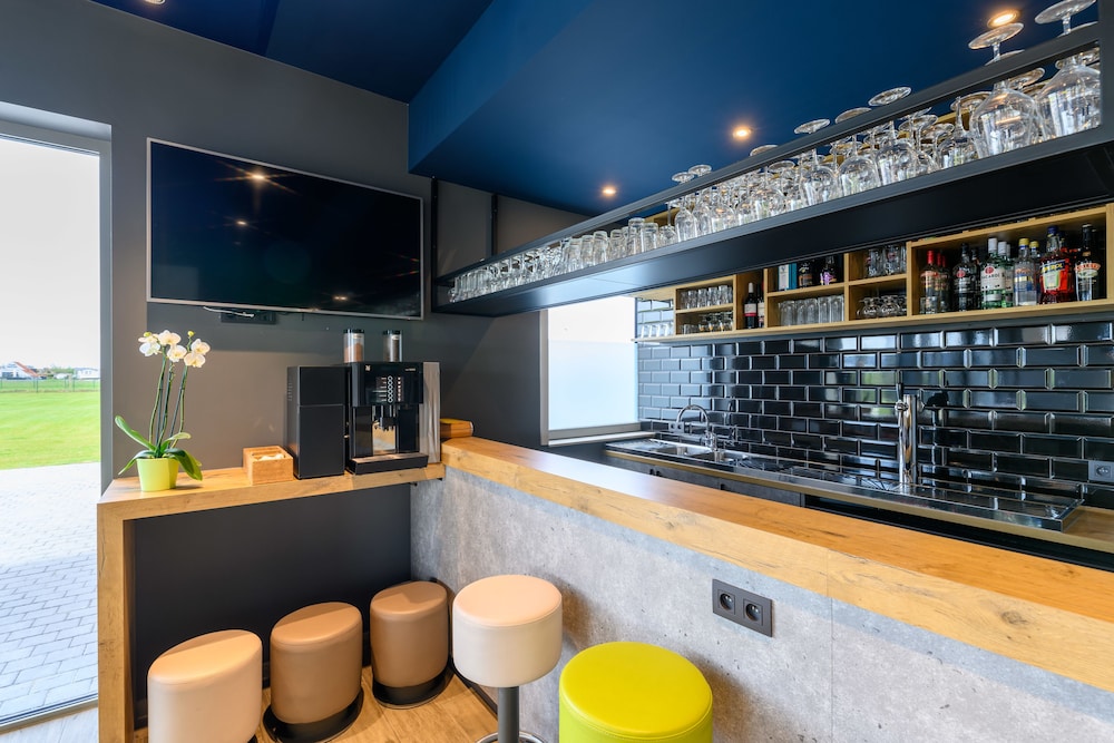 ibis budget oostende airport