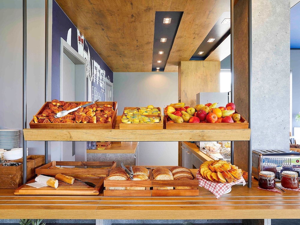 ibis budget oostende airport