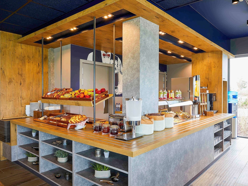 ibis budget oostende airport