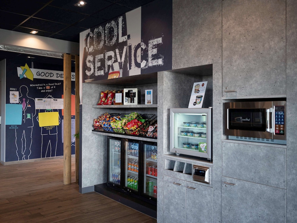 ibis budget oostende airport