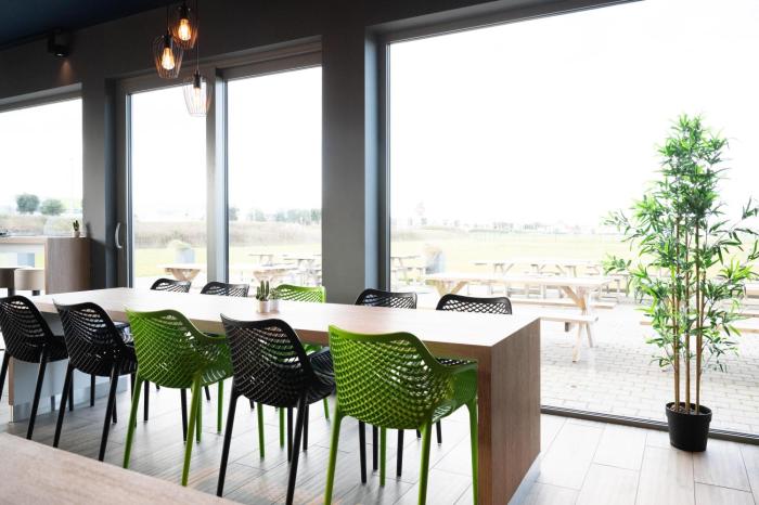 ibis budget oostende airport