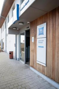 ibis budget oostende airport